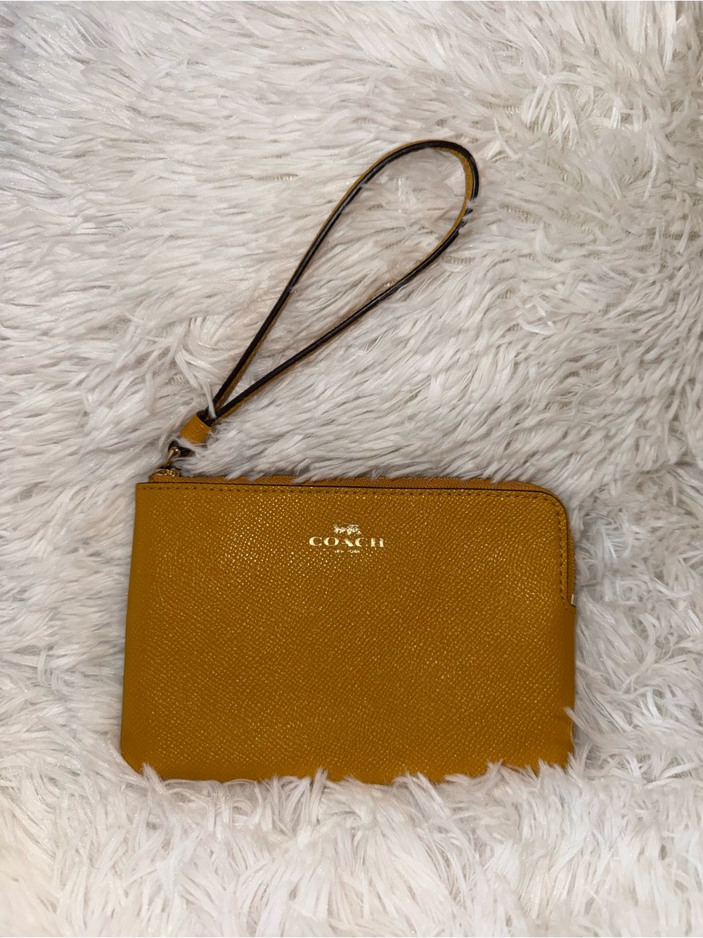 Coach Mustard Leather Corner Zip Wristlet Wallet Gold Logo